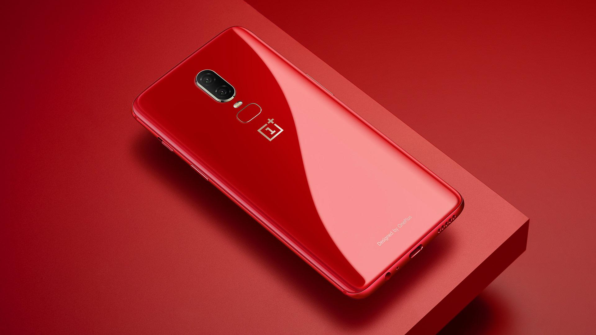 Lire la suite à propos de l’article Le OnePlus 6 Red est officiel !