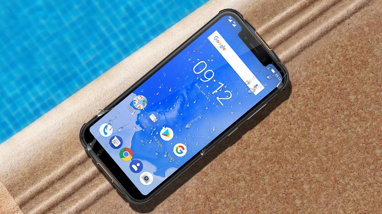 Lire la suite à propos de l’article Ulefone Armor 5 : le premier smartphone au monde antichoc / étanche avec un écran à encoche