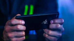 Lire la suite à propos de l’article Le Razer Phone 2 aperçu sur AnTuTu