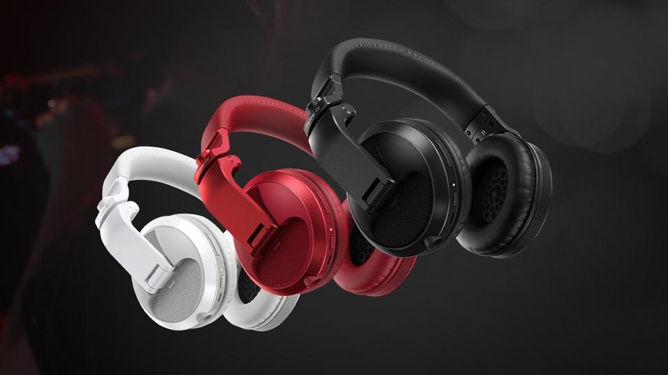 Lire la suite à propos de l’article Pioneer DJ lance son casque HDJ-X5BT Bluetooth