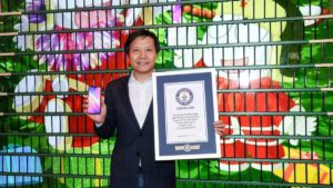 Lire la suite à propos de l’article Xiaomi bat un record avec un sapin composé de 1008 Mi Play