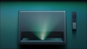 Lire la suite à propos de l’article Xiaomi annonce son vidéoprojecteur laser à focale courte en version 4K !