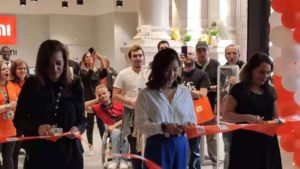 Lire la suite à propos de l’article Photos de l’ouverture du Mi Store – Saint Lazare – Paris