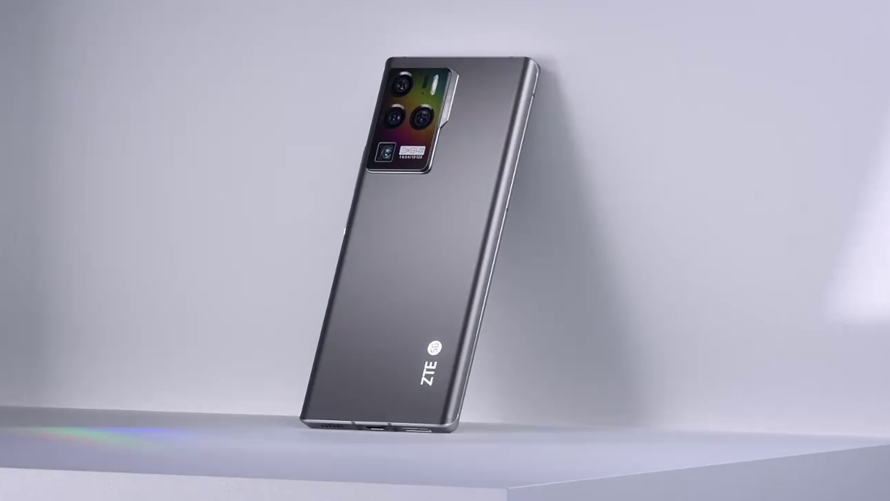You are currently viewing ZTE Axon 30 Ultra : ses coloris révélés