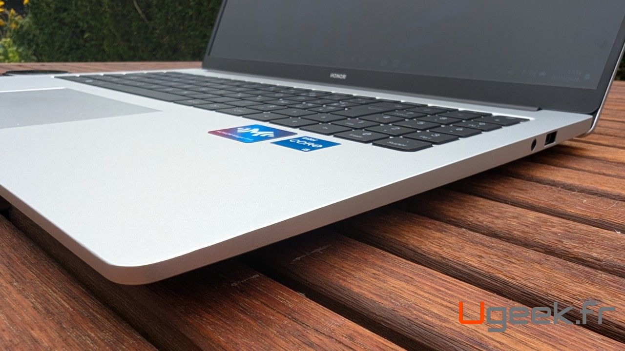 Châssis HONOR MagicBook X 16