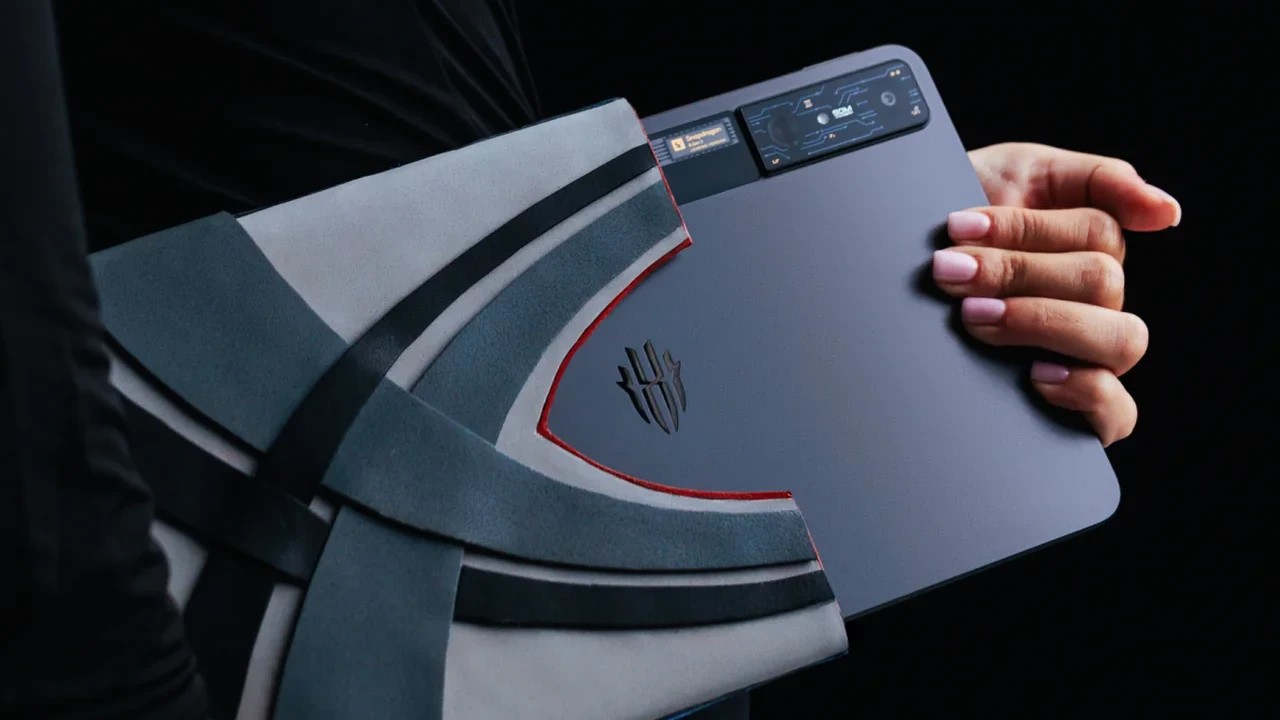 Lire la suite à propos de l’article RADMAGIC Nova : une tablette dédiée au jeu