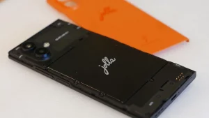 Lire la suite à propos de l’article Le Jolla Phone 2026 se précise !
