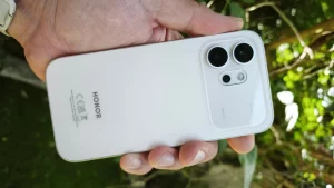 Lire la suite à propos de l’article HONOR 600 : il est à croquer !